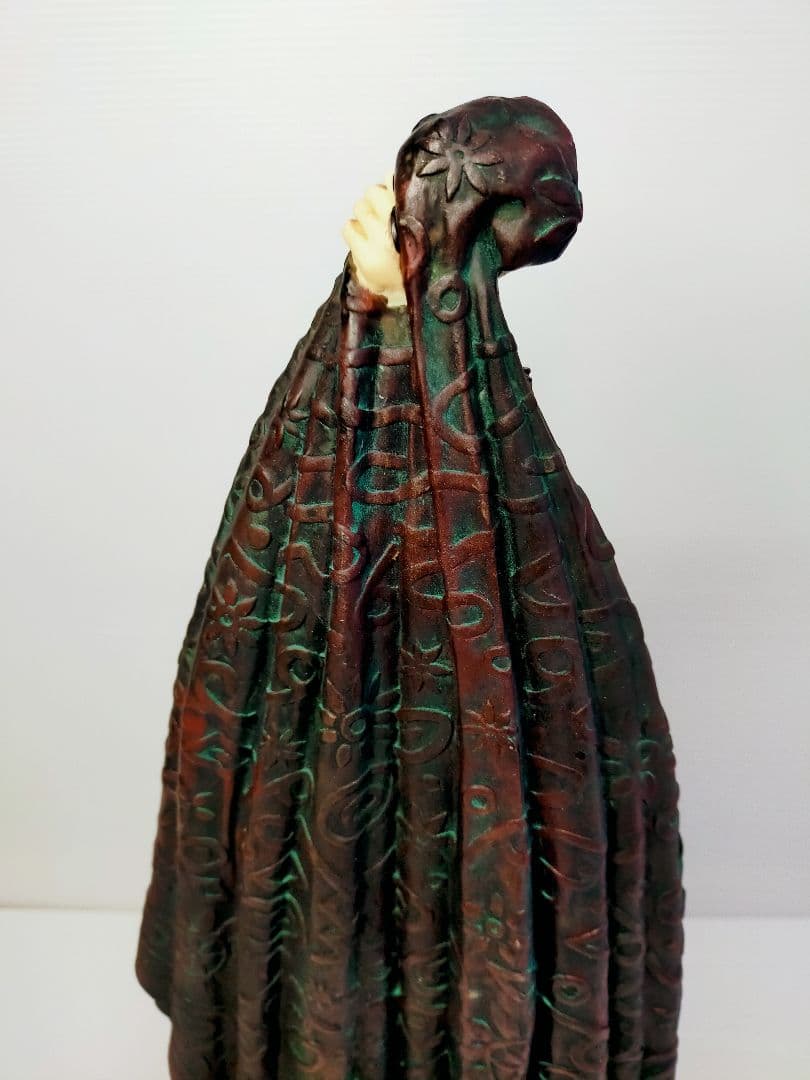 チパルス風女神　アールデコ調　レジン素材銅像