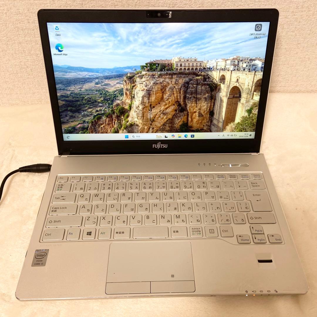 大容量SSD！ FUJITSU LIFE BOOK i5 ホワイト