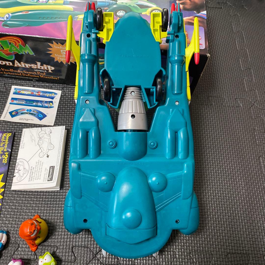 希少　Moron Airship space jam Warner Bros