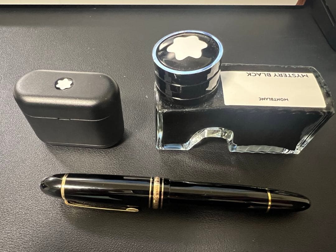 Montblanc 万年筆 & インク瓶 イヤホンセット