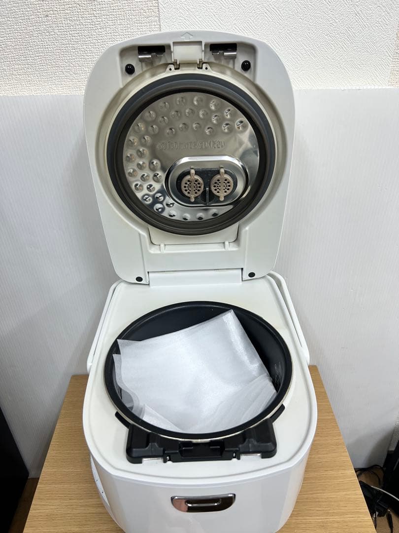 IRIS OHYAMA 圧力IHジャー炊飯器 RC-PD50-W（2021年製）