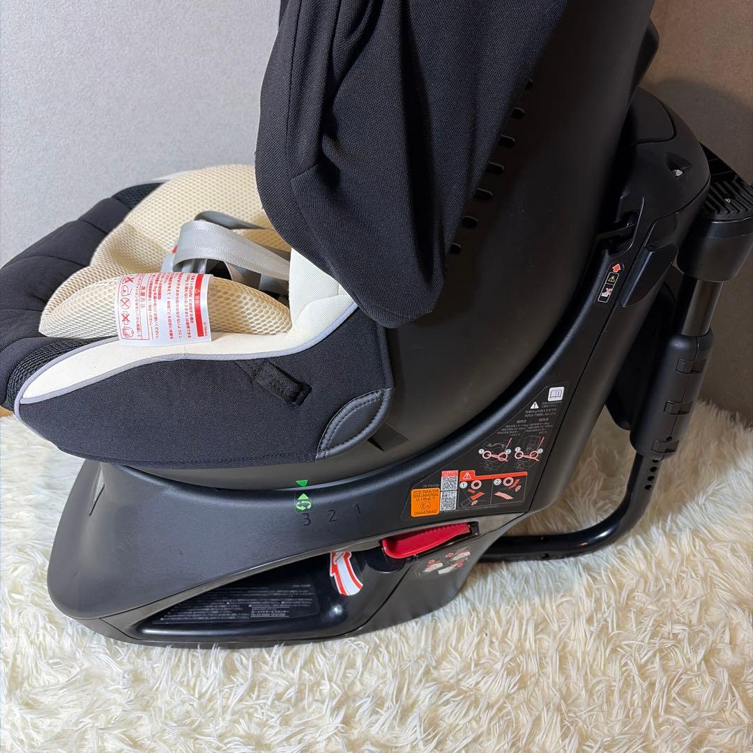 【極美品】 AILEBEBE エールベベ クルット NT2 ヘーゼルブラック