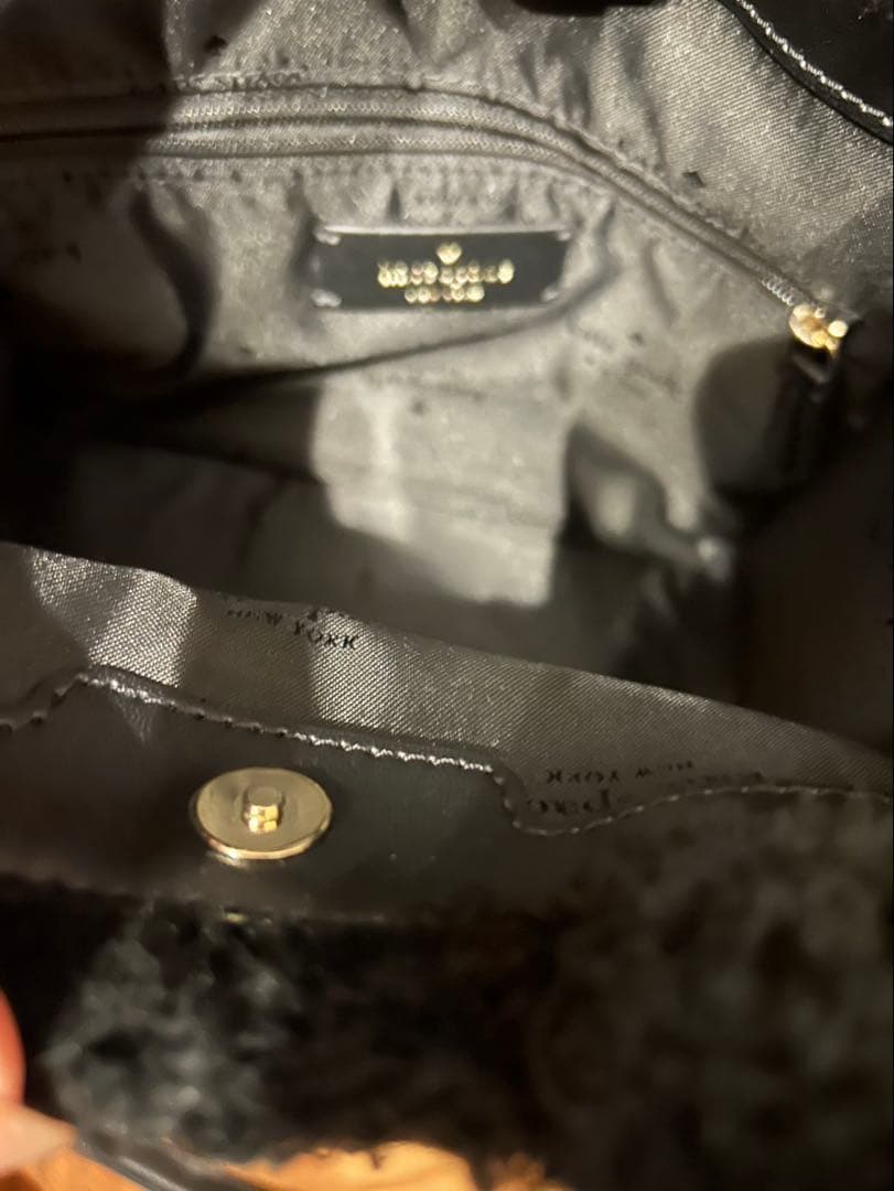 ファー素材 黒 ショルダーバッグ