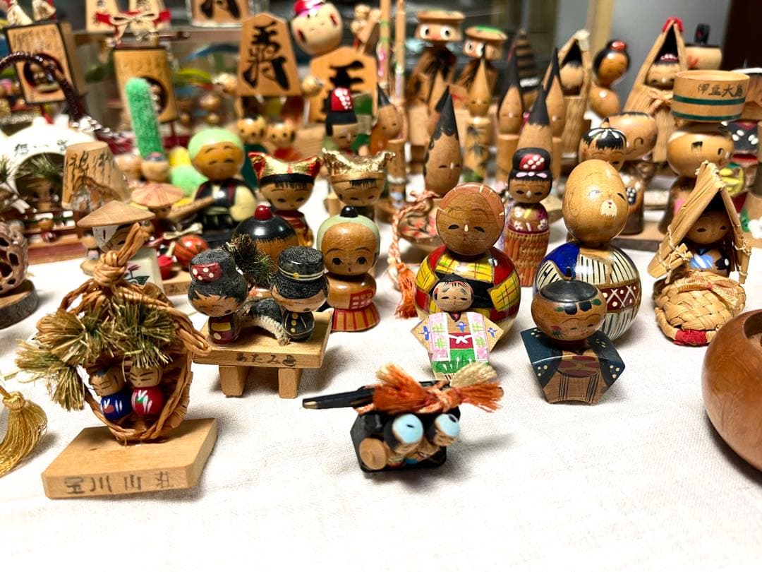 昭和の懐かしいものセット C　お土産こけし　豆こけし　まとめて　大量