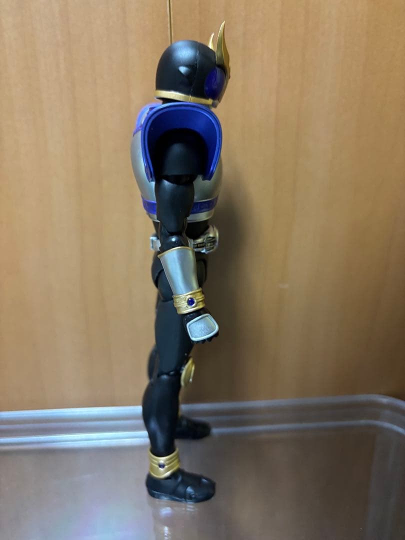 真骨彫製法仮面ライダークウガ　タイタンフォーム