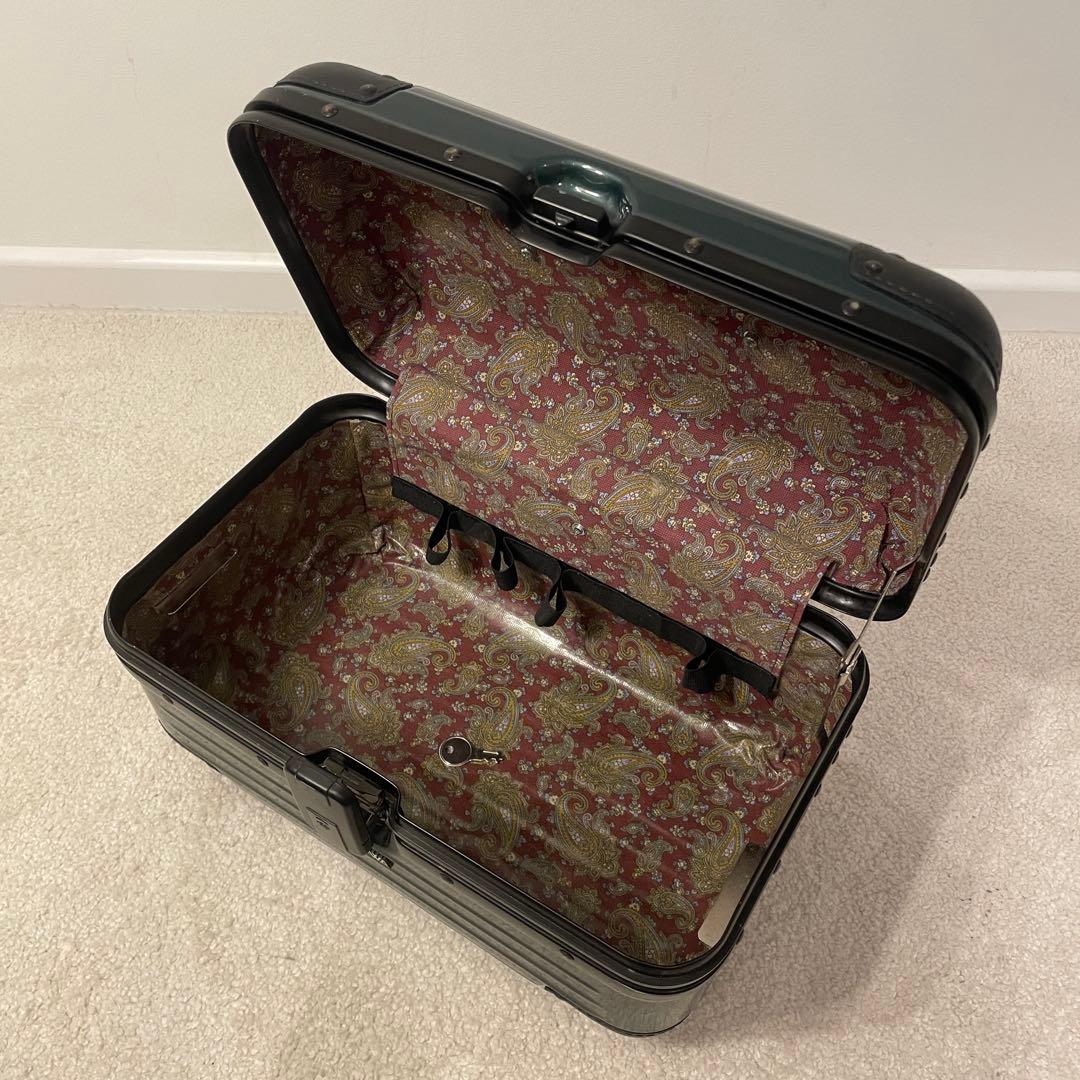 RIMOWA Samba Nova ビューティケース 18L グリーン 鍵付き
