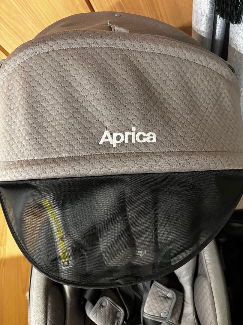 【美品】Apricaフラディアグロウ ISOFIX プレミアム360°セーフティ