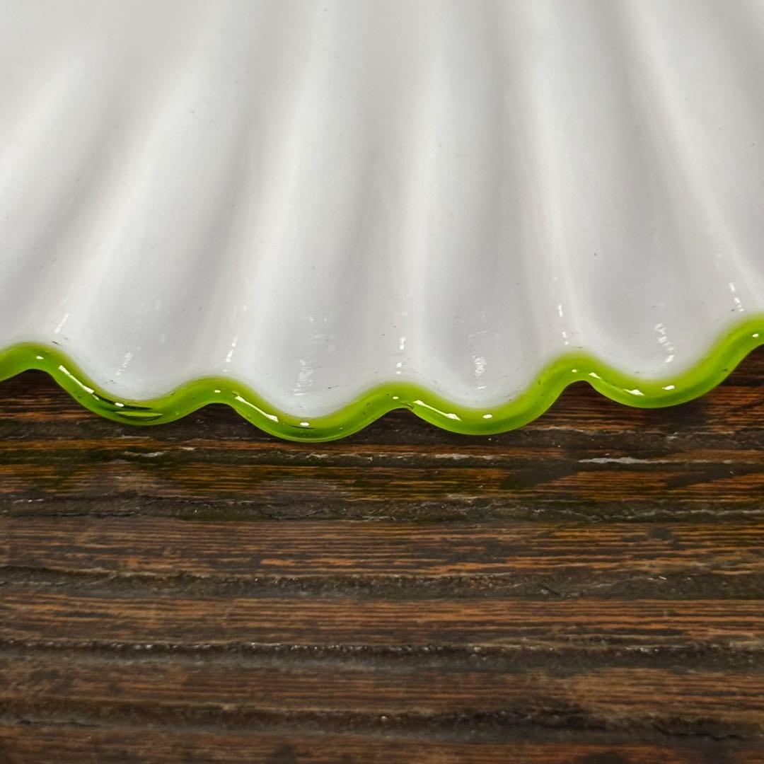 アンティーク電笠　乳白色　青