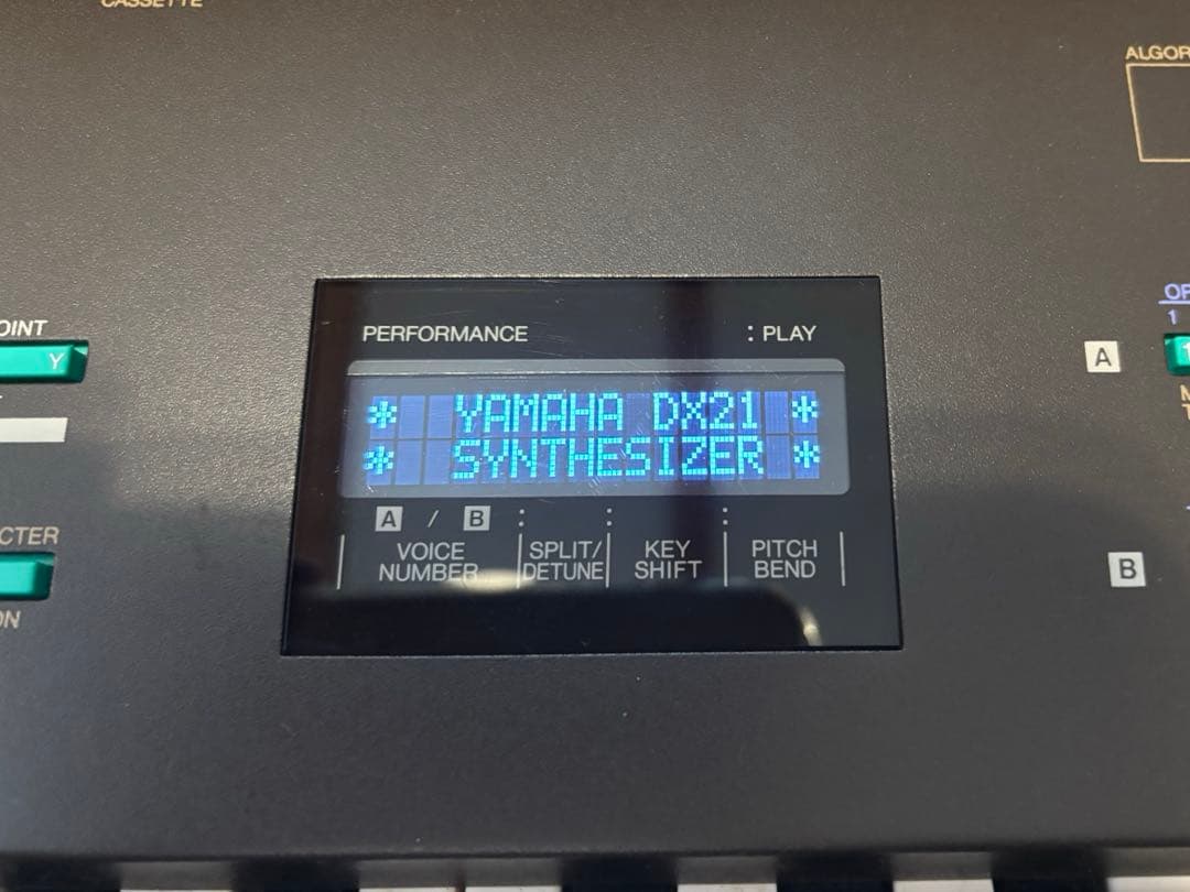 最終値下げ　YAMAHA DX21 ディスプレイ換装済み