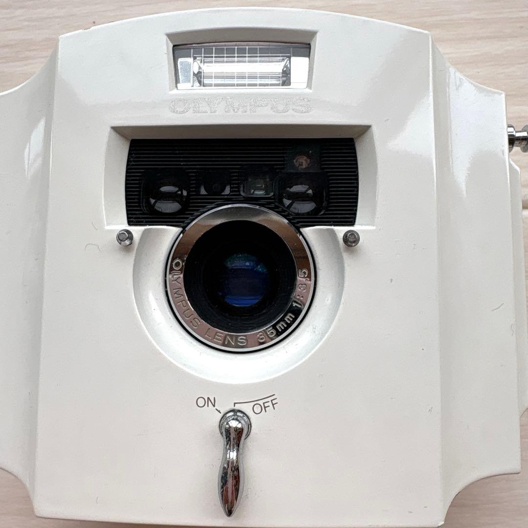 Olympus Ecruコンパクトフィルムカメラ　ジャンク品
