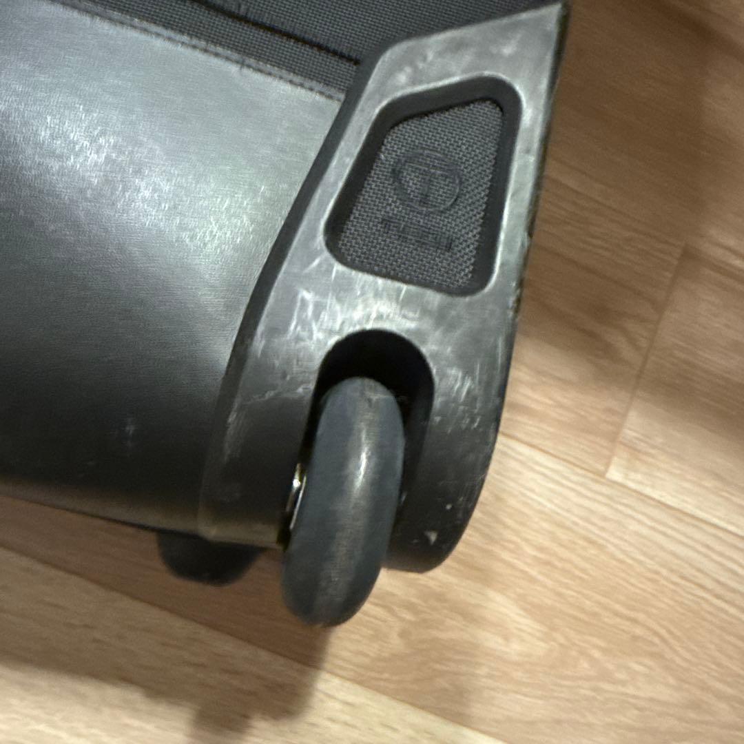 TUMI T-TECH ネットワーク ホイール付きビジネスブリーフケース