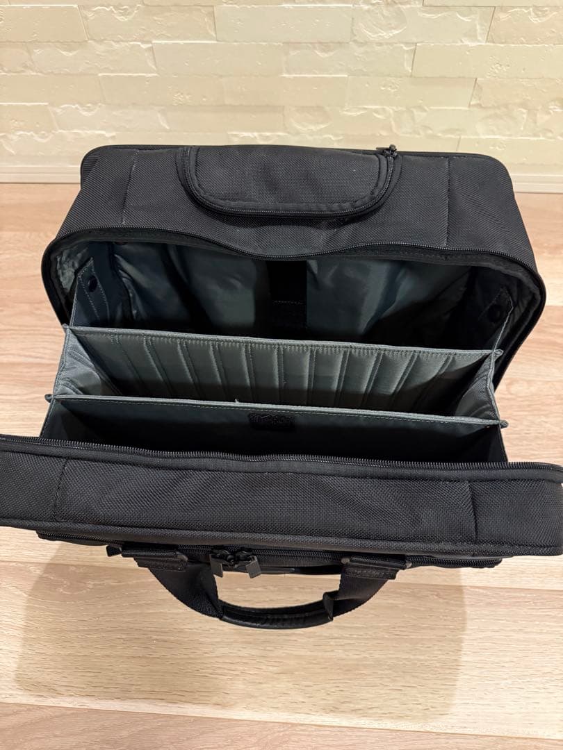 TUMI T-TECH ネットワーク ホイール付きビジネスブリーフケース