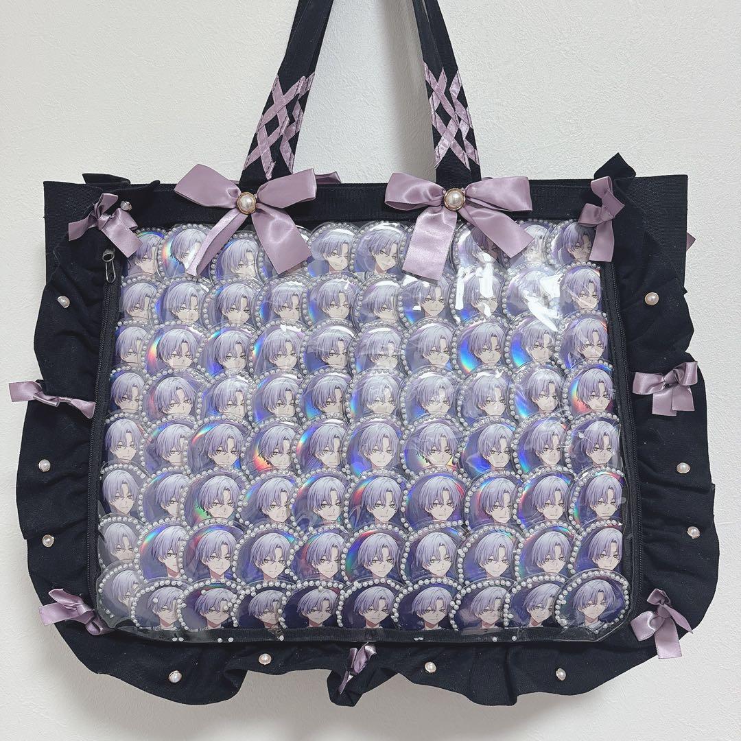 [値下げ中]18TRIP 大黒可不可　オーロラ缶バッジ　a3痛バック