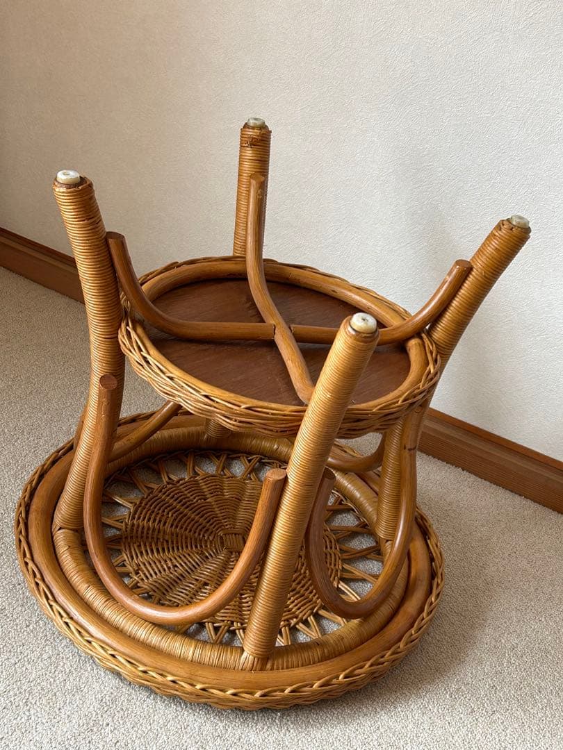 ヴィンテージ 籐家具 ラタン 丸テーブル　サイドテーブル　カフェテーブル　レトロ