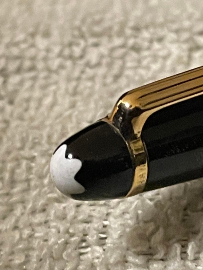 ◾️モンブラン163ボールペン◾️マイスターシュテュック クラシック◾️予備リフィル付