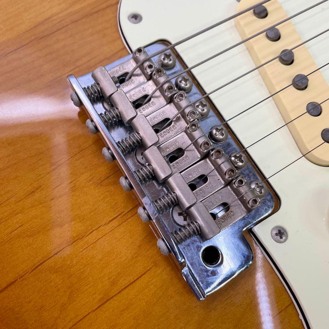 ◎ Fender Japan ストラトキャスター Qシリアル