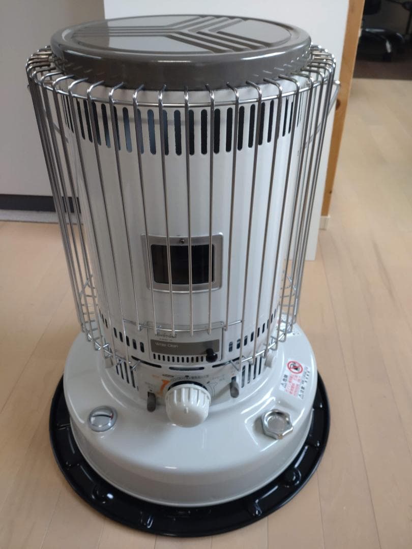 トヨトミ石油ストーブ KS-67D