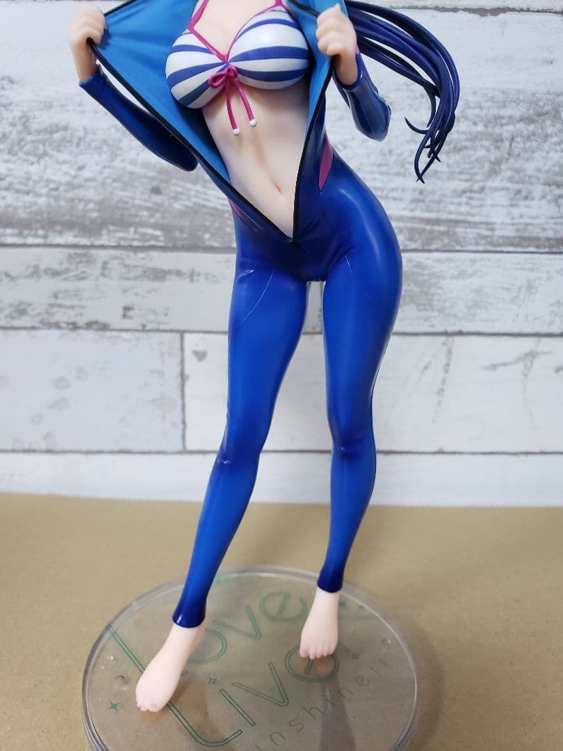 アルター　松浦果南　ウェットスーツVer.　フィギュア