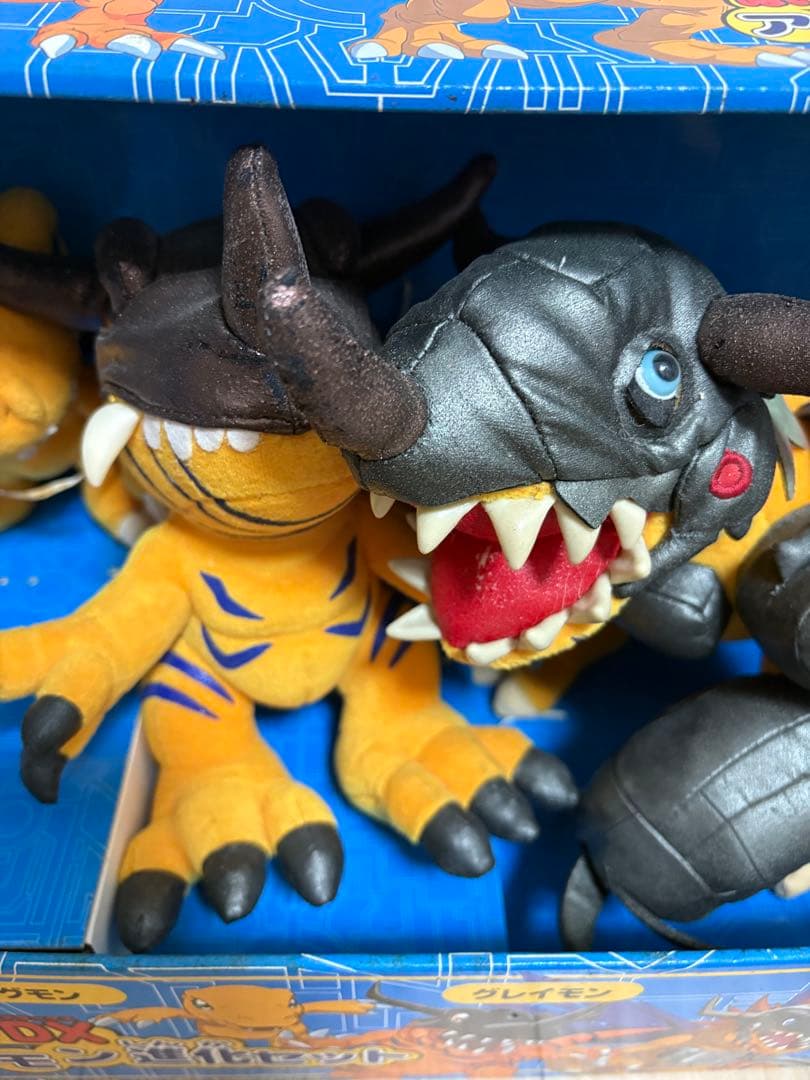 デジモン　ぬいモンDX カブテリモン　バードラモン　エンジェモン　メタルグレイモ