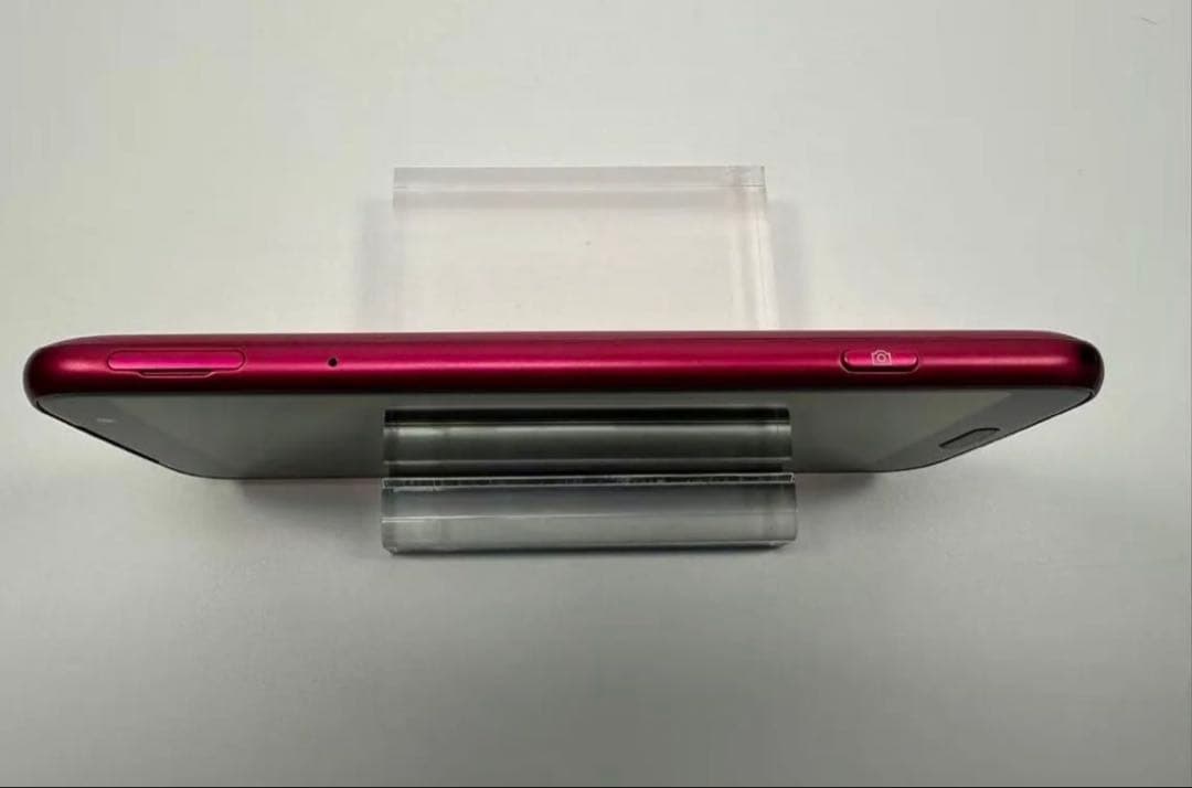 極美品 NTT docomo らくらくスマートフォン F-53E ピンク