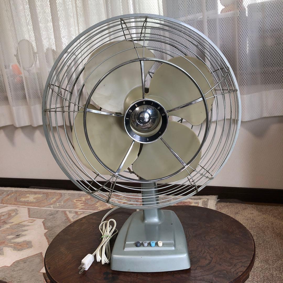 扇風機　昭和レトロ　TOSHIBA A.C.ELECTRIC FAN 鉄製