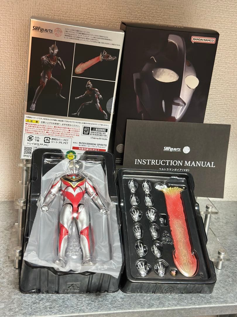 真骨彫 ウルトラマンガイア (V2) フィギュアーツ