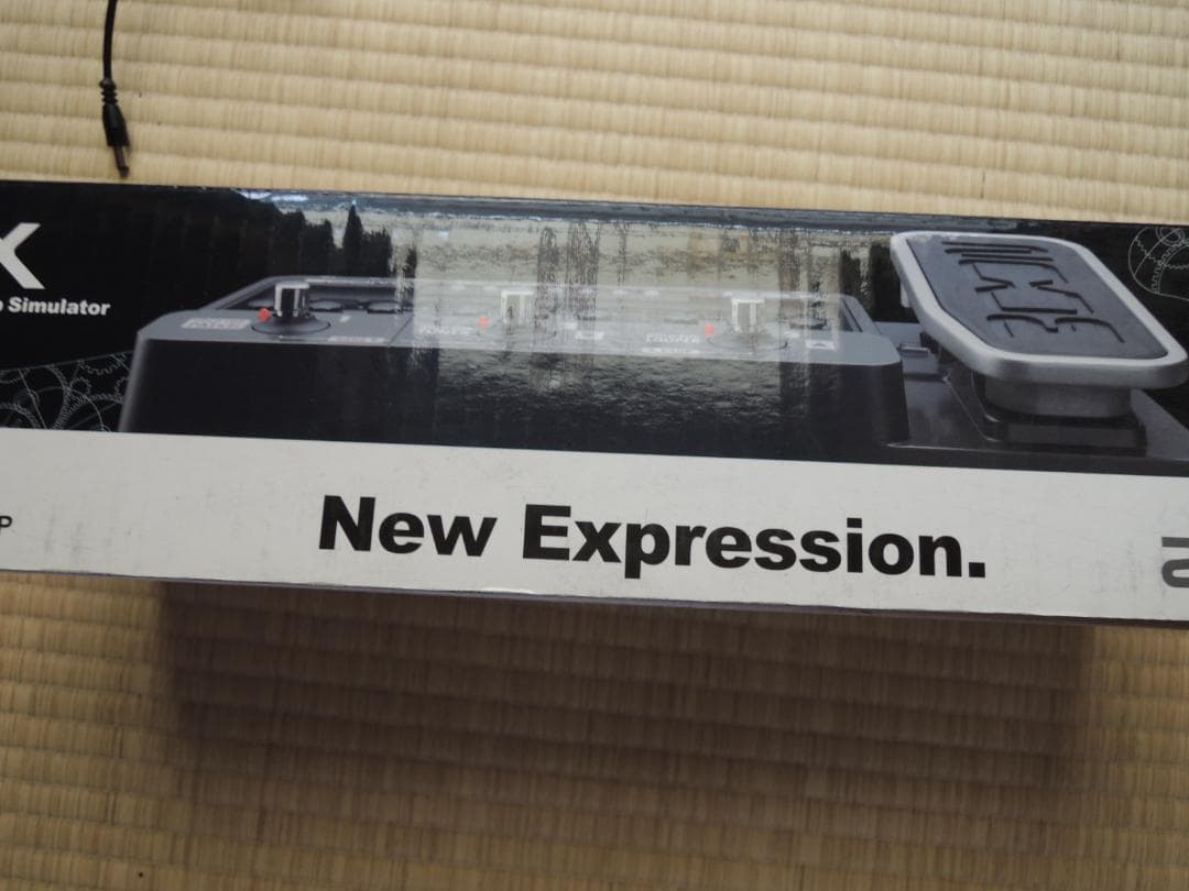 ★新品同様★ZOOM G3X（元箱、電源、説明書その他）