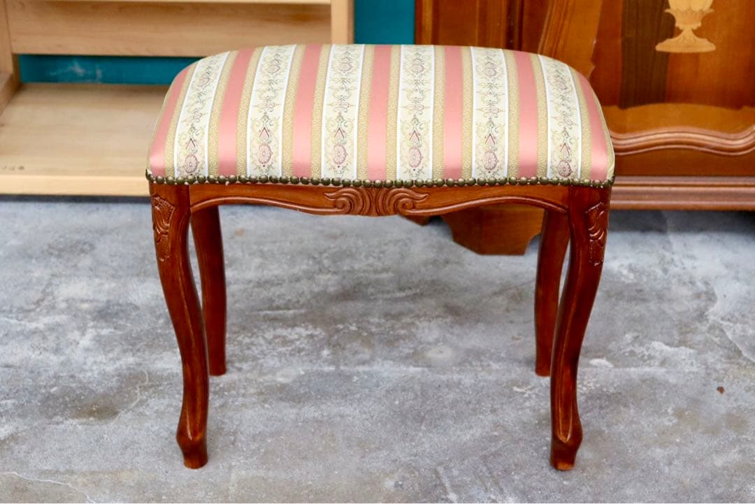 GMIK184○イタリア製 スツール チェア 椅子 猫脚 腰掛け ピンク スト