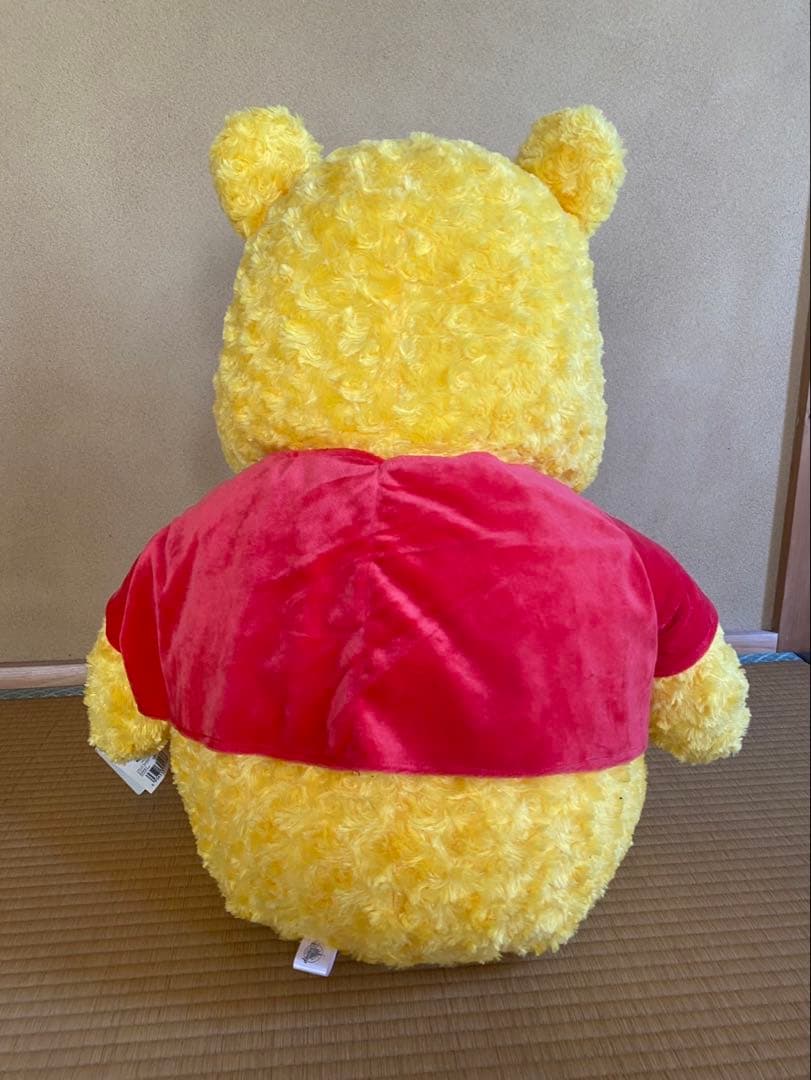 【希少】くまのプーさん　ぬいぐるみ　特大　タグ付き　ストア限定品