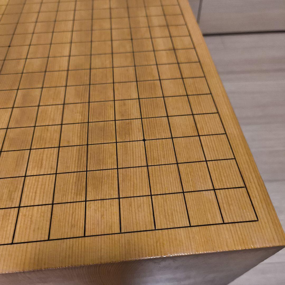 【囲碁 足付 高級碁盤】貴重 極厚 5寸6分 本榧 天地柾目 へそ有り