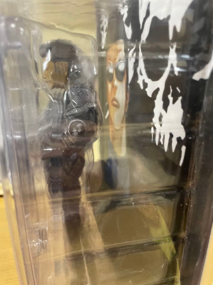 激レア　クローズ　武田好誠　2体 非売品カラー版　サイン入り　黒ボア　ダイブ