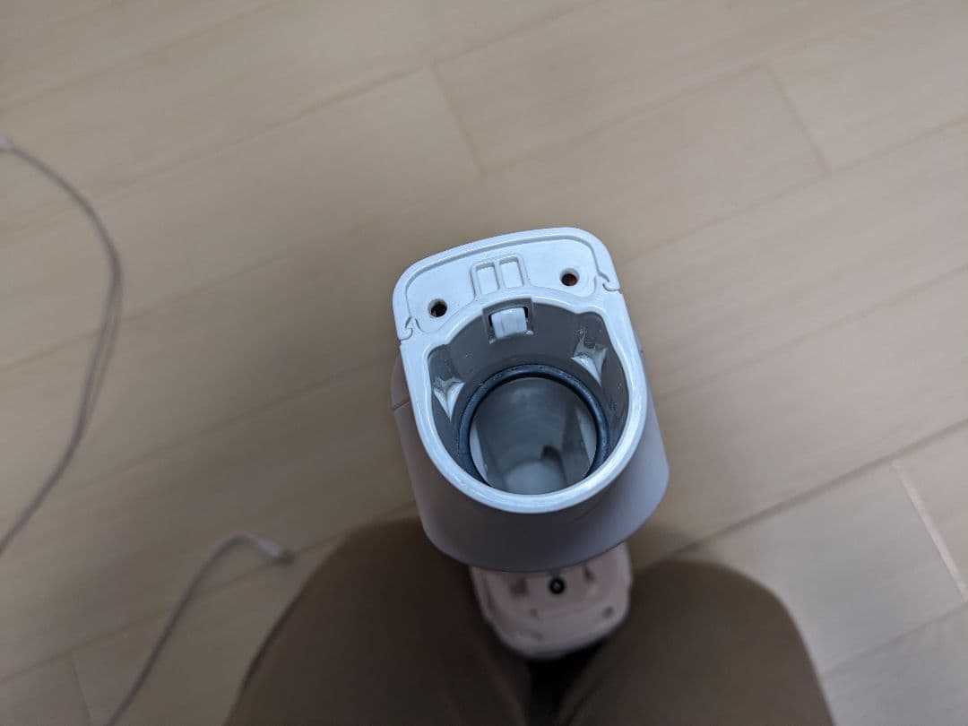 Panasonic コードレス掃除機 MC‐VKS8200 2021年製