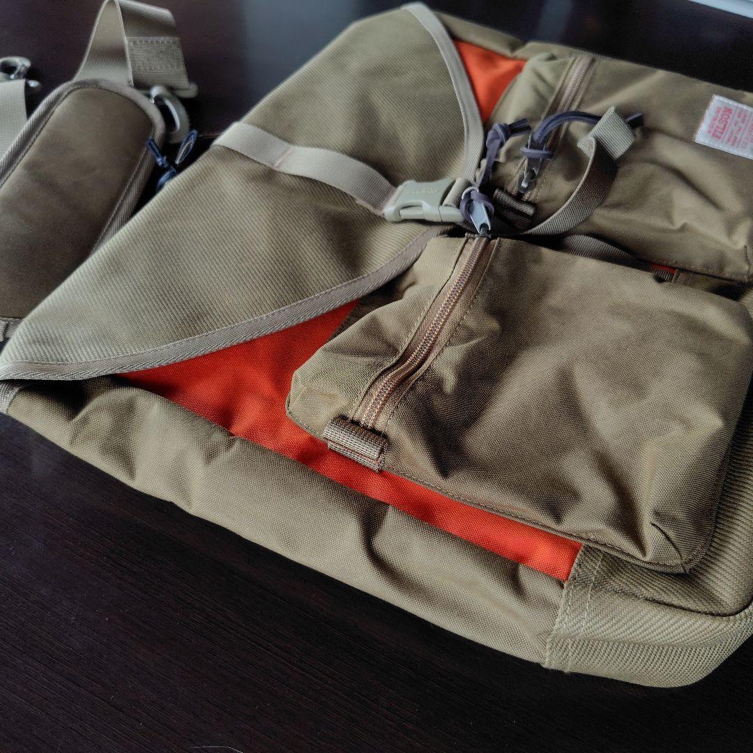 〈新品 FILSON Surveyor Messenger Bag　高級ポーチ付