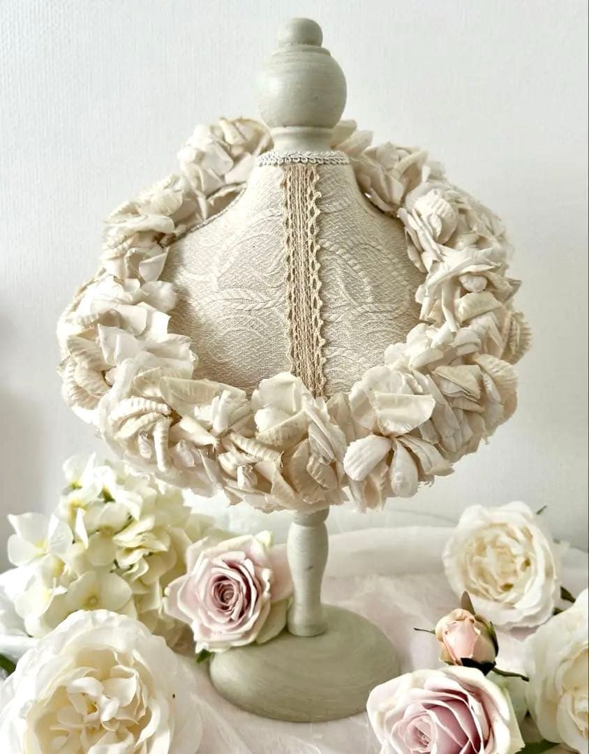 アンティーク　シルク布花ティアラ　花冠　グローブドマリエ