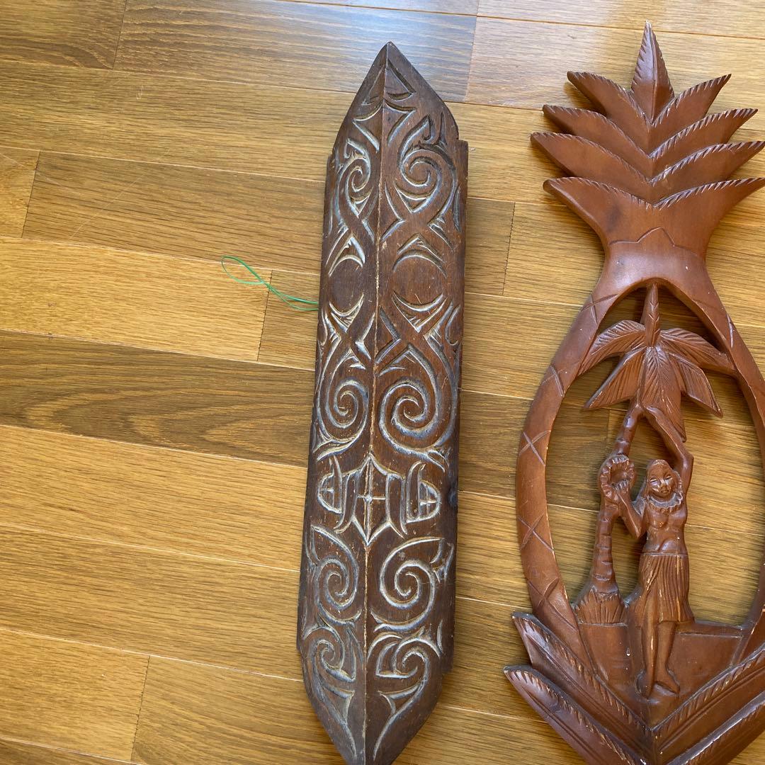 ひょうたんの民族楽器　ハワイの壁掛けオブジェ　首飾り　木彫りの盾　4点セット