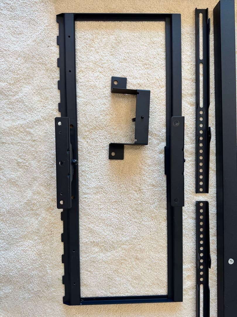 M*I様 【美品】WALL V3 ハイタイプ SW (首振りタイプ) 2025年