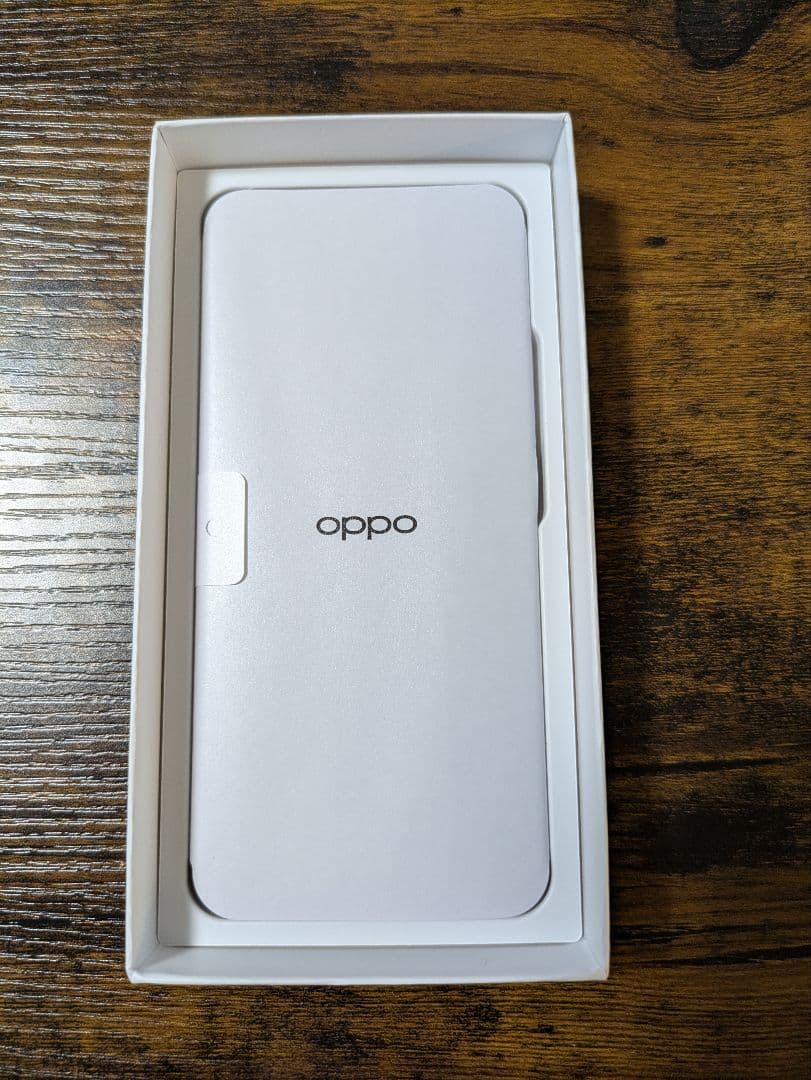 【新品未使用】OPPO Reno13A 128GB ルミナスネイビー　本体