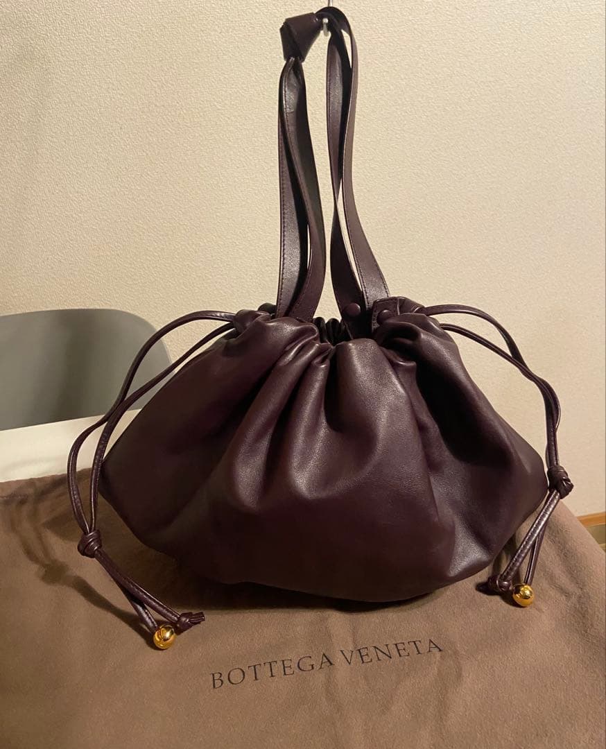 Bottega Veneta bulbミディアムバッグ　パープル