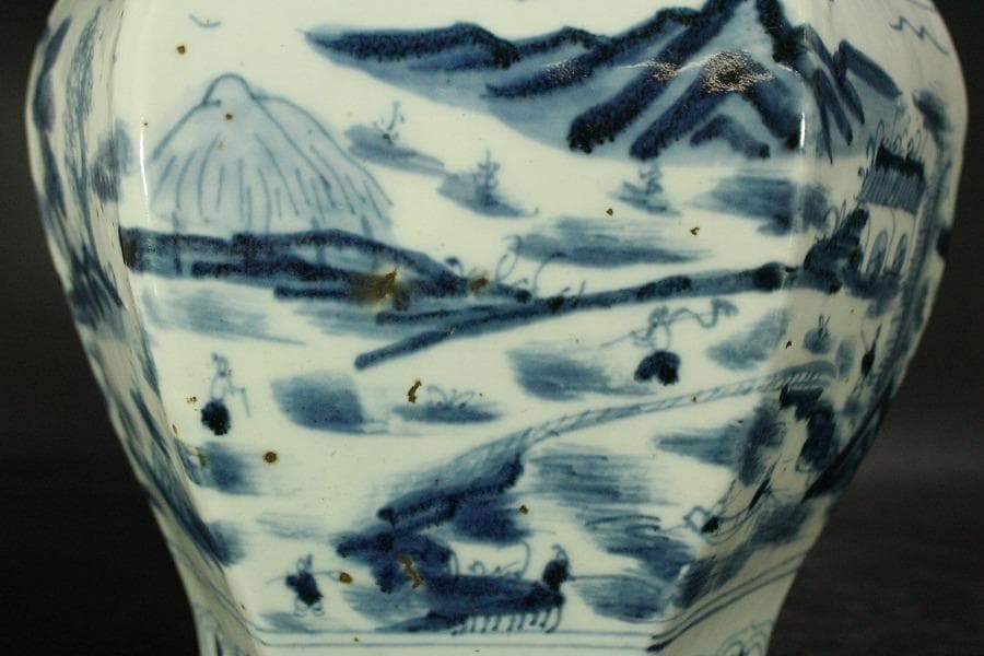 中国美術 青花 古染付 楼閣山水紋 六方 瓶 高25.5cm(RC991)