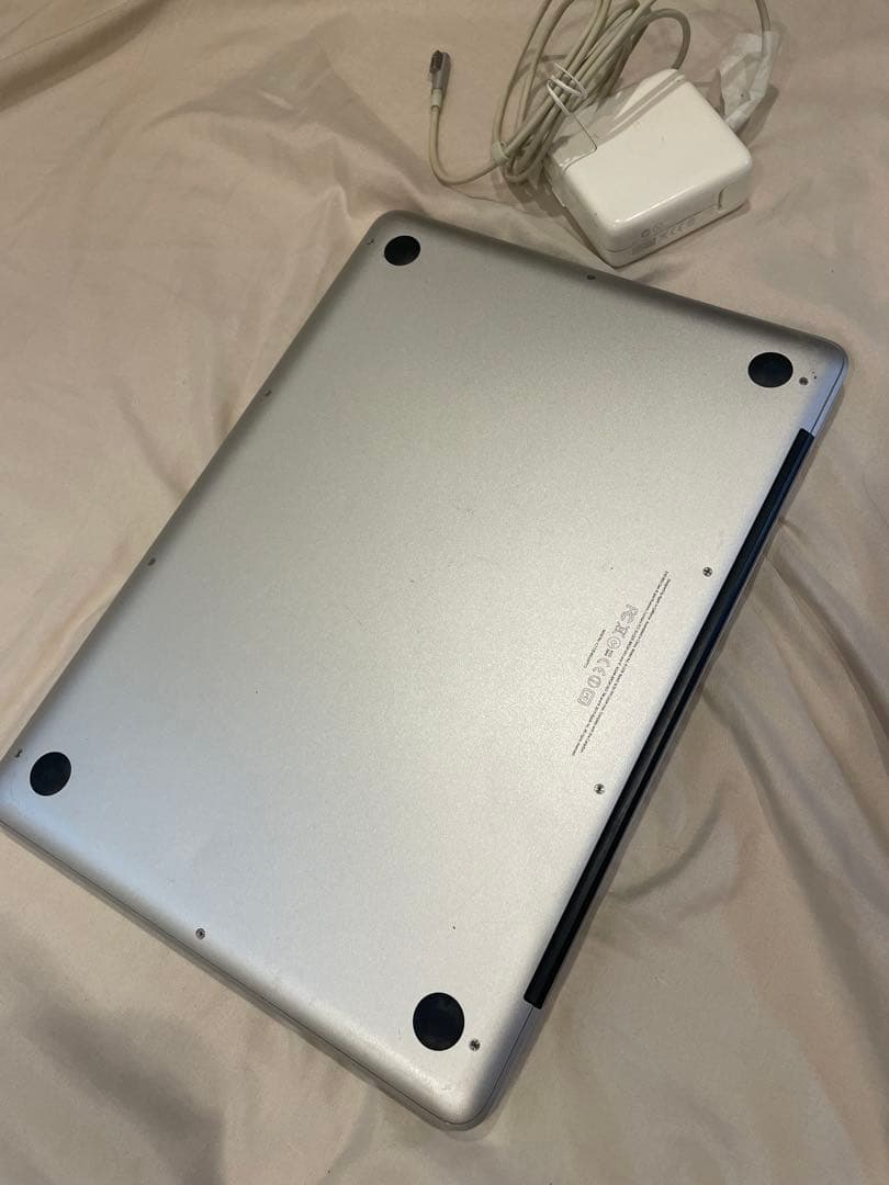 MacBook本体 MacBook Pro (13-inch, Mid 2012)