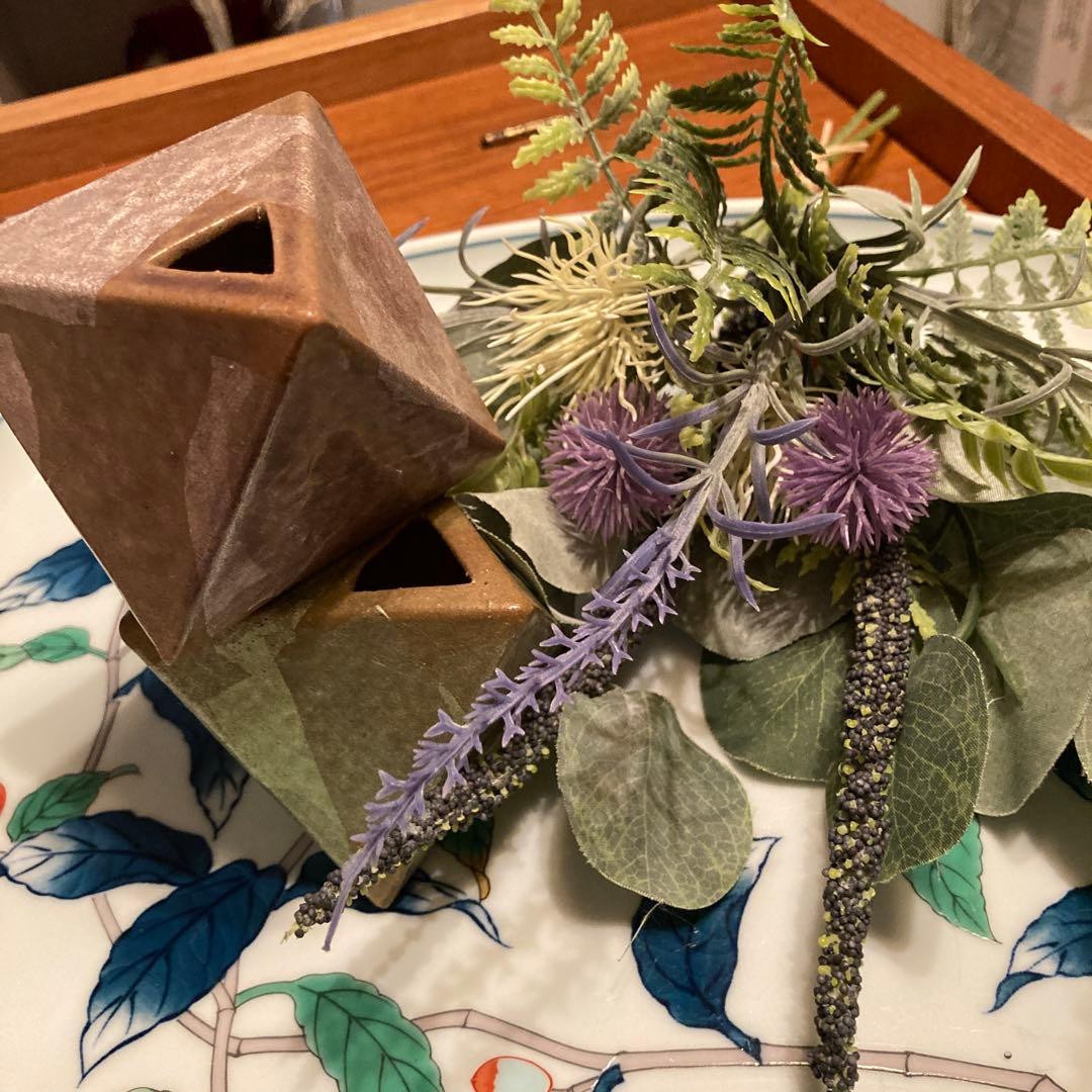 一輪挿しペア　12年前に買いました。焼きが美しいです。素朴で置き方に工夫できます