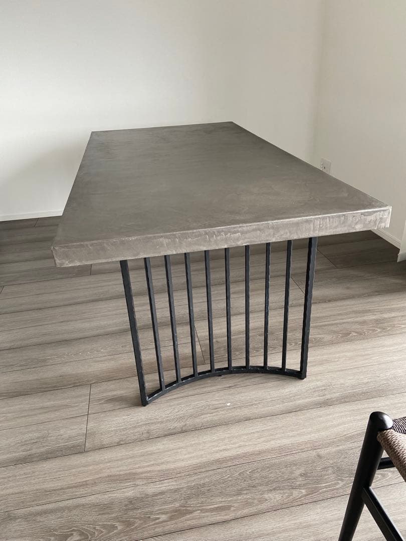 〈土日限り値下げ〉ラフィンゲート　モールテックス　ダイニングテーブル