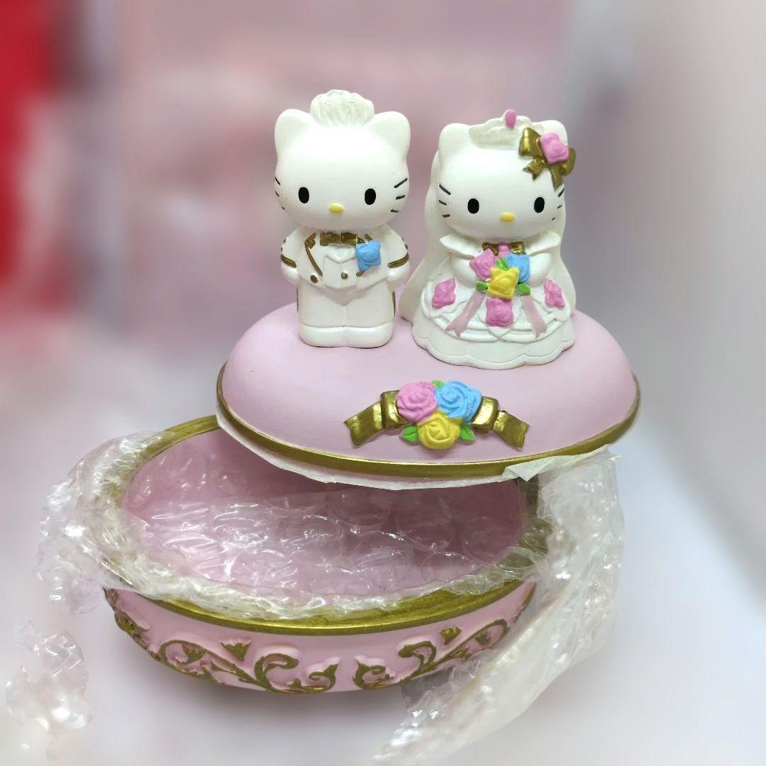 60/ハローキティ ウェディング＆お家 小物入れセット