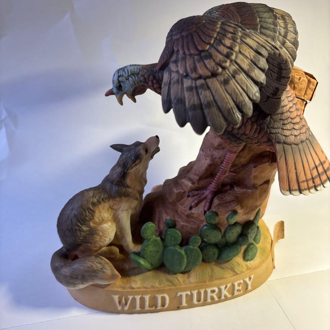 バーボンウイスキー　ワイルドターキー　陶器ボトル　コヨーテ、古酒、未開封