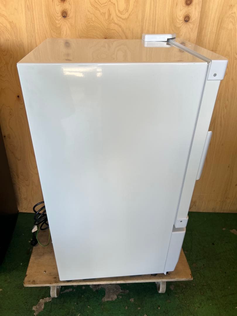 2022年 卓上型冷凍ショーケース