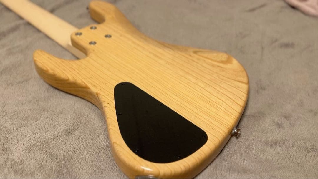 ベース Kikuchi Guitars Hermes MV5 NAT