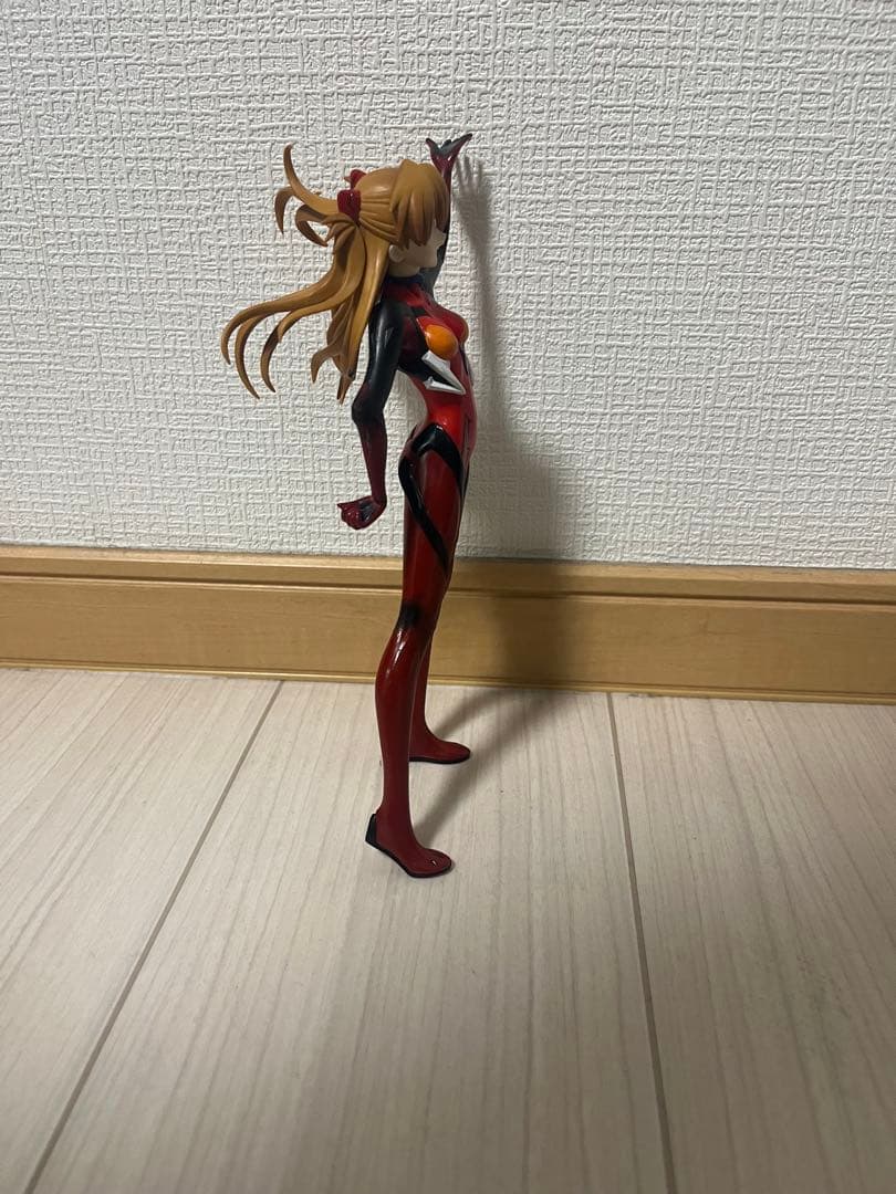 アスカ フィギュア 赤黒