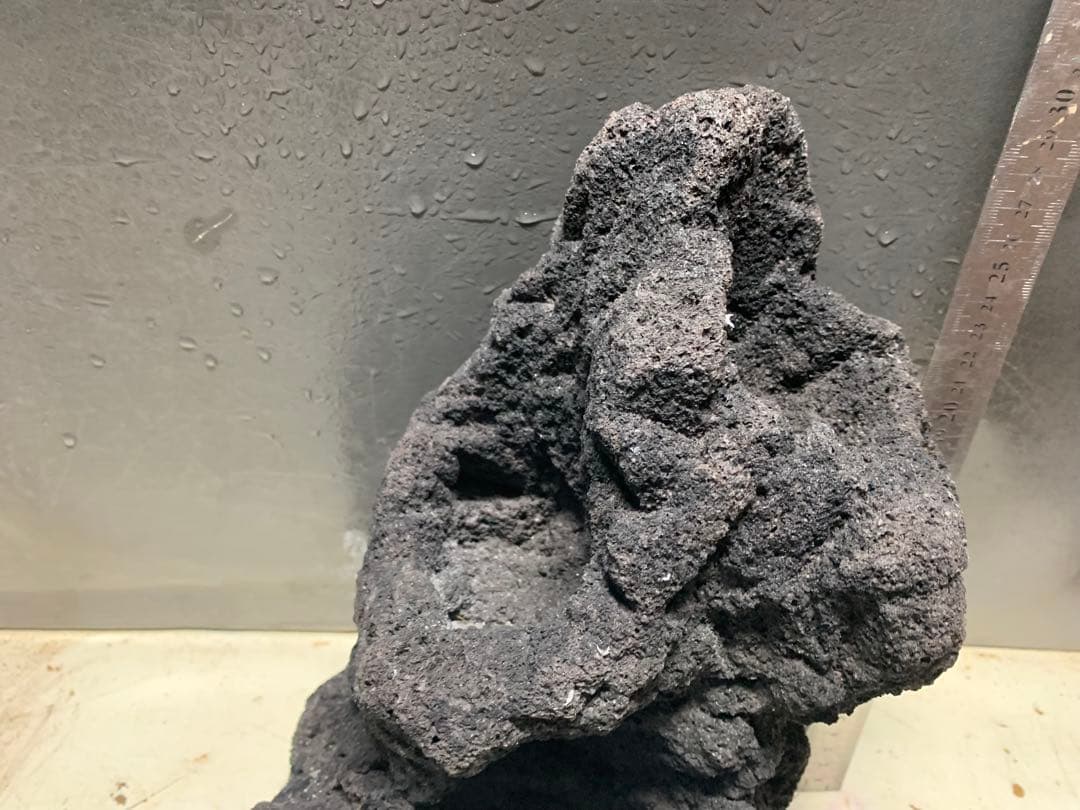 2[絶版]ADA雲山石3.5キロ★穴3個　水槽　レイアウト　アクアリウム　60