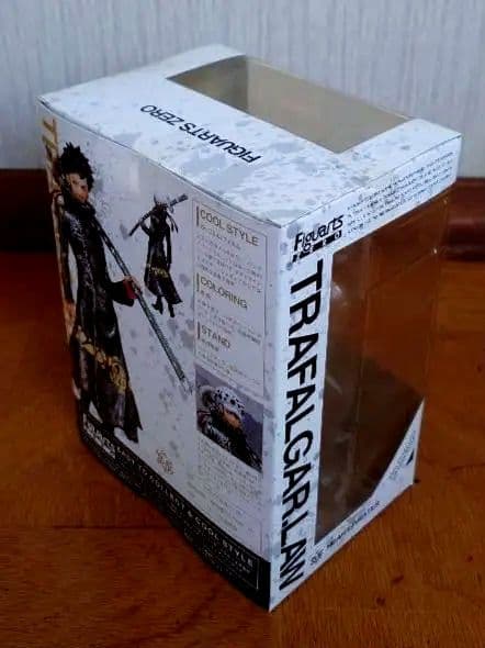 ワンピース フィギュア SMOKER & TRAFALGAR LAW