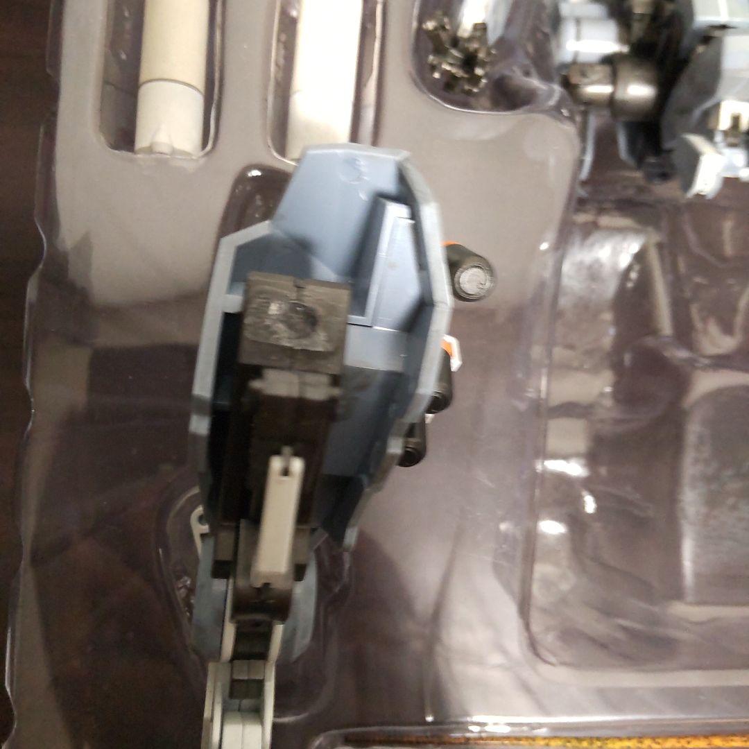 破損あり　千値練 RIOBOT メタルギア サヘラントロプス